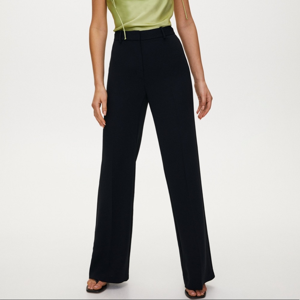 Aritzia Black Wide-Leg Trousers